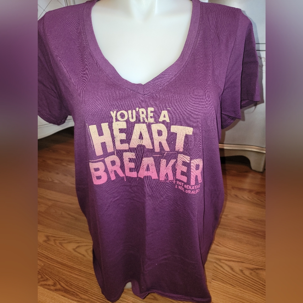 NEW NWT Plus Size Torrid Purple Heartbreaker Women's Graphic TShirt Sz 2(18/20)
